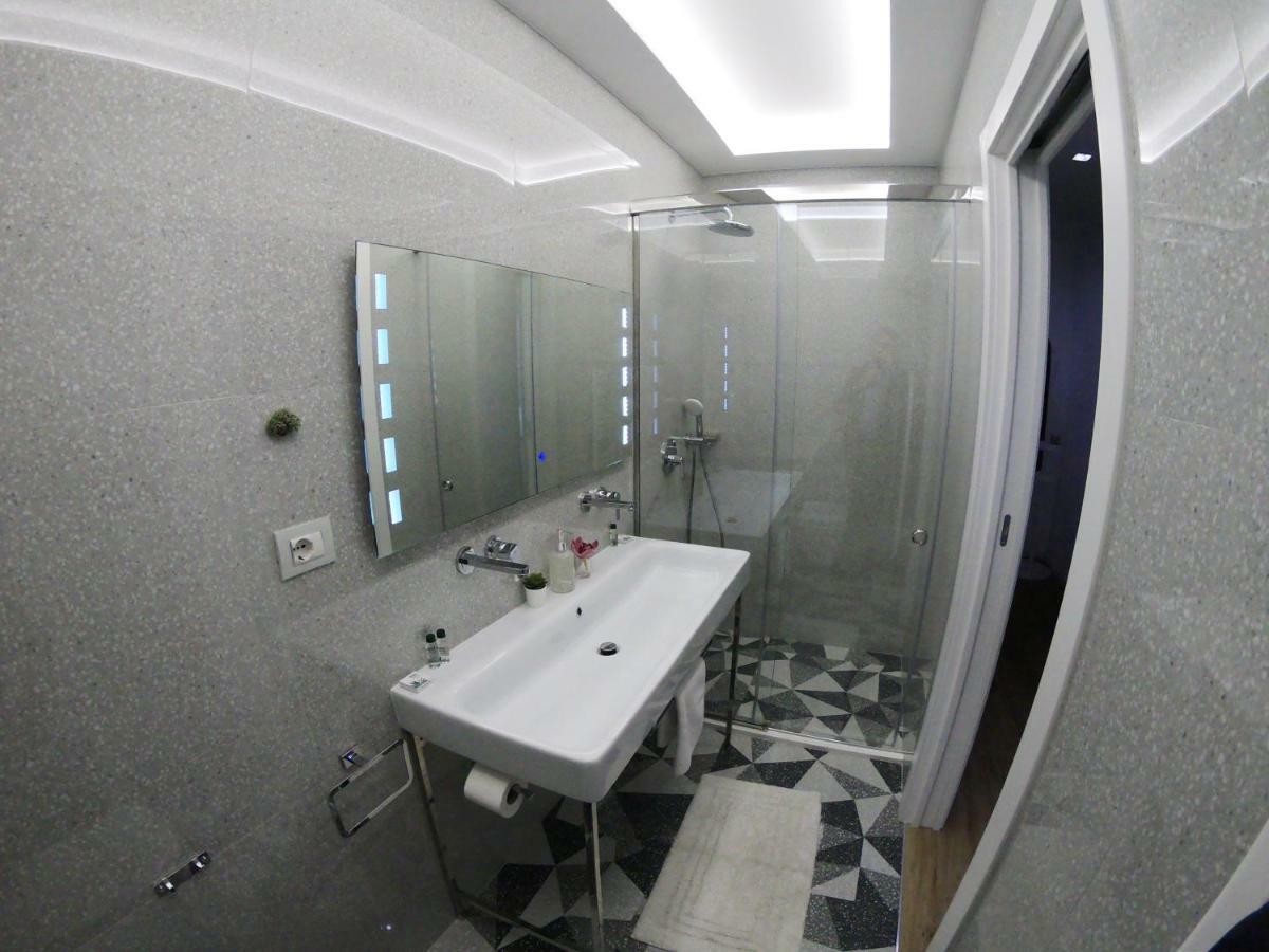 Tiranatop Suites 3 1000 Ft2 Kültér fotó