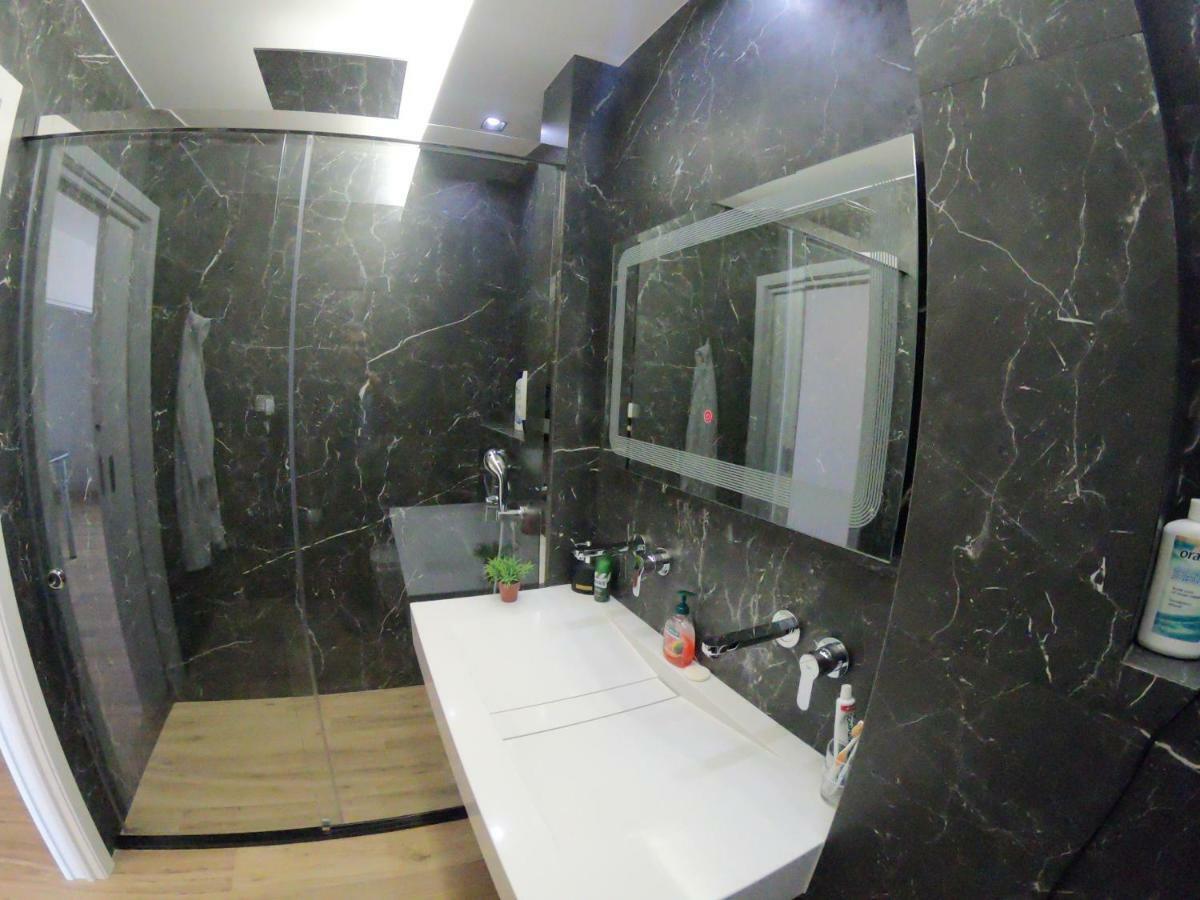 Tiranatop Suites 3 1000 Ft2 Kültér fotó
